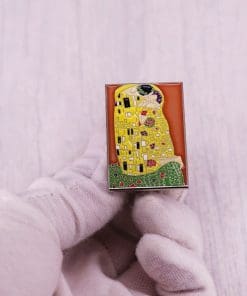 Alternative view of Klimt Art 'The Kiss' Enamel Pin