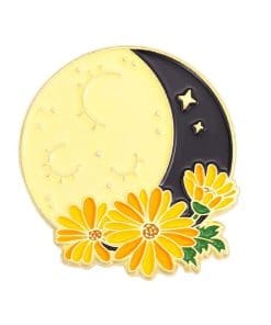 Floral Moon Phase 'Daisy | Waning Gibbous' Enamel Pin