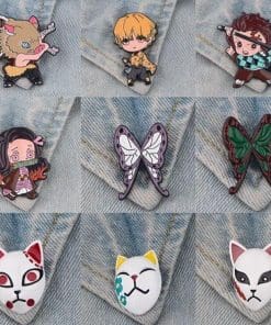 Demon Slayer: Kimetsu no Yaiba 'Tanjiro Mask' Enamel Pin - Image 4