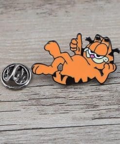Garfield 'Chillin' Enamel Pin - Image 3