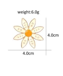 Alternative view of Cute Daisy 'Yes or No' Enamel Pin