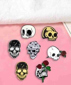 Alternative view of Punk Skull 'Red Roses' Enamel Pin