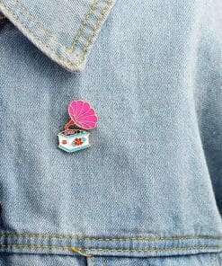 Alternative view of Gramophone Record Player Enamel Pin