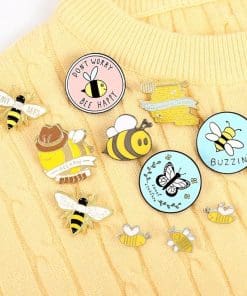 Alternative view of Buzzin' Bees 'Bee Kind' Enamel Pin