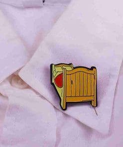 Van Gogh 'Crib' Enamel Pin - Image 3