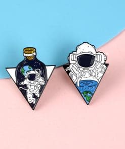 Alternative view of Astronaut 'Love For Earth' Enamel Pin