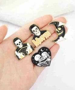 Sons Of Anarchy 'Misfits' Enamel Pin - Image 5