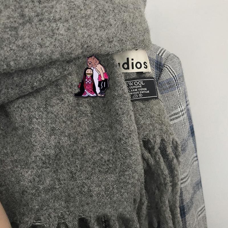 Demon Slayer: Kimetsu no Yaiba 'Inosuke Sniffing Nezuko' Enamel Pin - Image 12