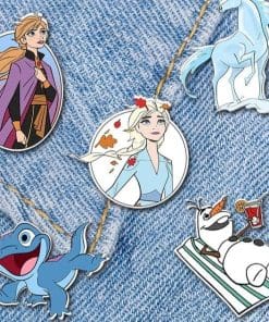 Alternative view of Acrylic Pin Frozen 'Queen Elsa'