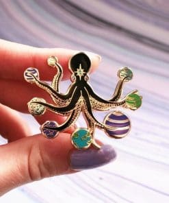 Alternative view of Octopus '8 Planets' Enamel Pin