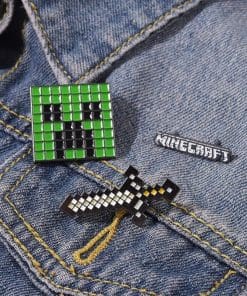 Alternative view of Minecraft Emblem Enamel Pin