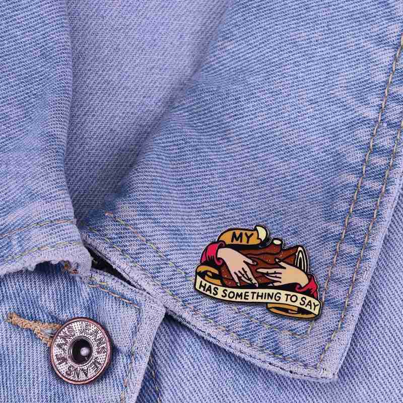 Twin Peaks 'The Log Lady | My Log Has Something To Say' Enamel Pin - Image 3