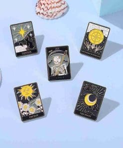 Alternative view of Tarot Card 'The Star | Cat' Enamel Pin