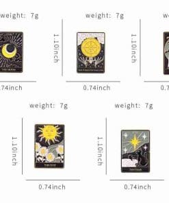 Tarot Card 'The Moon' Enamel Pin - Image 9