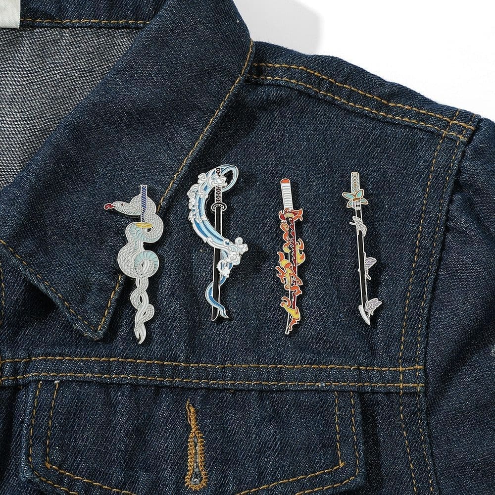 Demon Slayer 'Obanai Iguro | Twisted Nichirin Katana ' Enamel Pin - Image 2