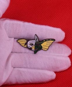 Alternative view of Gremlins 'Gizmo x Stripe' Enamel Pin