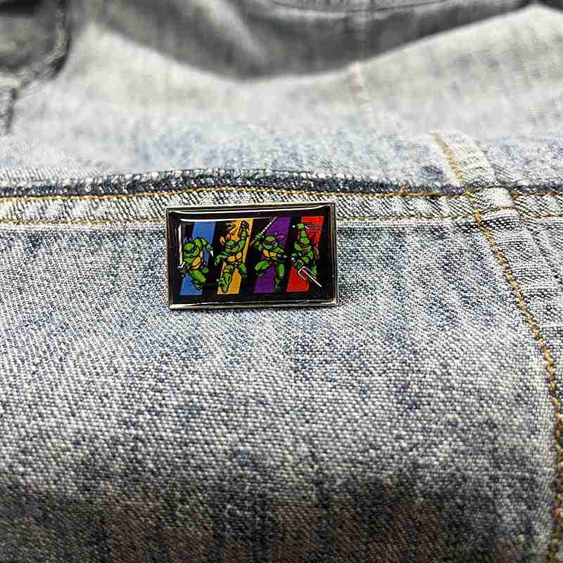 Teenage Mutant Ninja Turtles 'Fighting Ninjas' Enamel Pin - Image 3