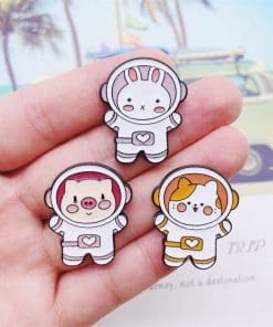 Alternative view of Cat Astronaut Heart Suit Enamel Pin
