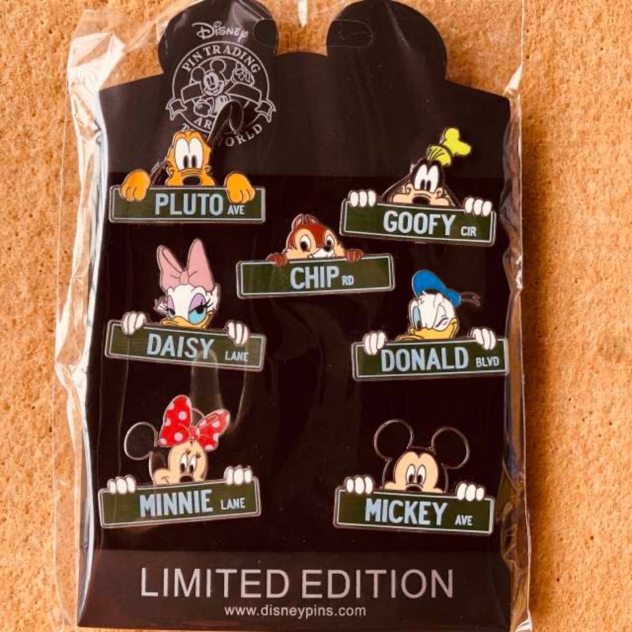 Mickey Mouse and Friends 'Peeking Mickey' Enamel Pin - Image 2