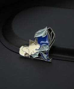 Alternative view of Dark Souls 'Artorias and Sif' Enamel Pin