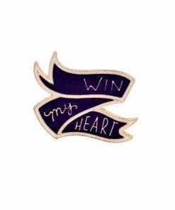 Scarf 'Win My Heart' Enamel Pin