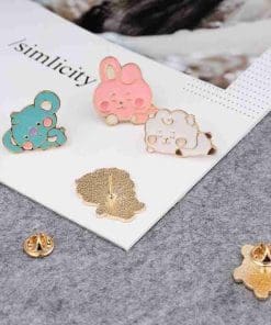 Alternative view of BTS 'Koya' Enamel pin
