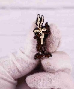 Alternative view of Wile E. Coyote Enamel Pin
