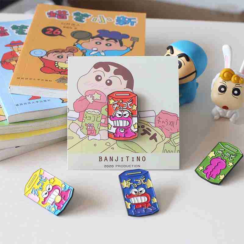 Crayon Shin Chan 'Tohato Shin-Chan | Green Snacks' Enamel Pin - Image 3