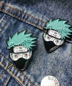 Naruto 'Kakashi | Glittered Head' Enamel Pin - Image 4