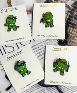 Alternative view of Teenage Mutant Ninja Turtles 'Leonardo Chibi' Enamel Pin