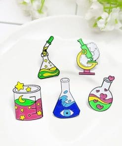 Alternative view of Science Experiment 'Beaker Star Chemical Reaction' Enamel Pin