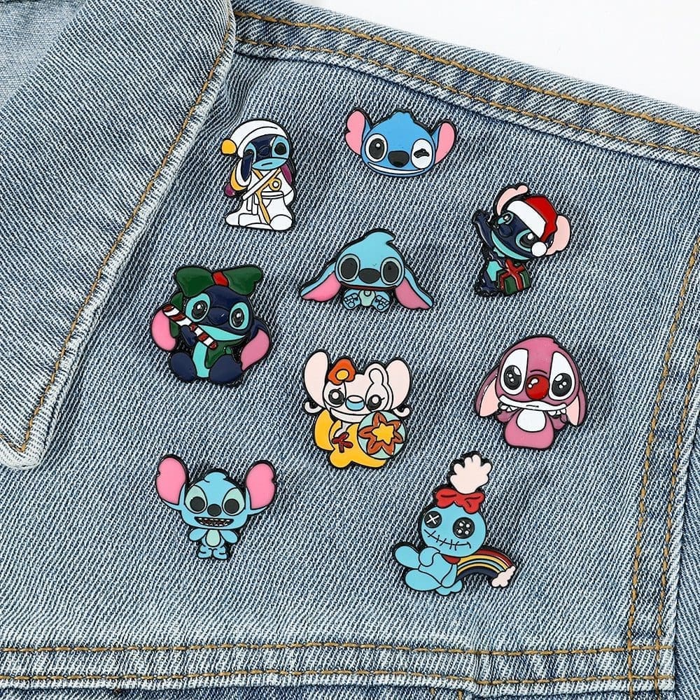 Stitch 'Guitarist' Enamel Pin - Image 2