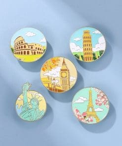 Alternative view of London 'Big Ben' Enamel Pin