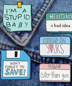 Alternative view of Message Note 'Hello | Set of 5' Enamel Pin