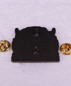 Yellowstone Cow Skull Dutton Ranch Enamel Pin - Image 4