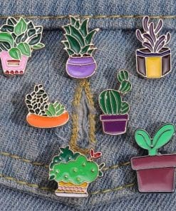 Alternative view of Potted Plant 'Round Shrub' Enamel Pin