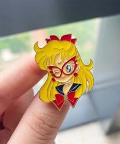 Alternative view of Sailor Moon 'Cat's Eye' Enamel Pin