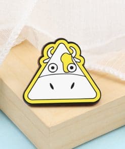 Alternative view of Geometric Cattle 'Circle' Enamel Pin