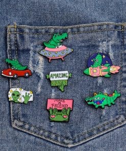Alternative view of Alien 'Amazing' Enamel Pin