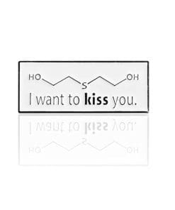 Chemical Reaction 'I Want To Kiss You' Enamel Pin