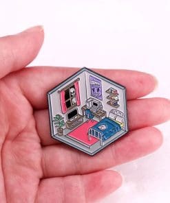 Alternative view of Scary Room 'Aliens peeking' Enamel Pin