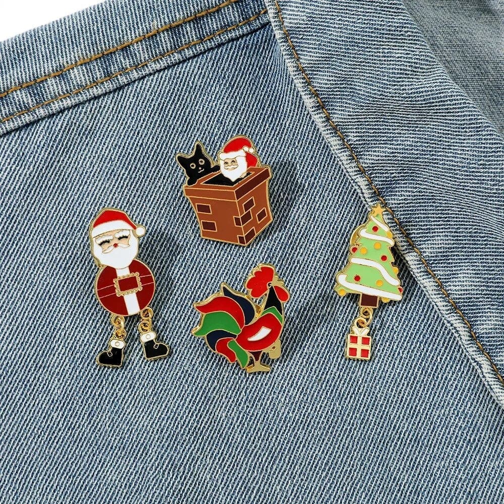 Christmas 'Santa Claus | Chain feet' Enamel Pin - Image 3