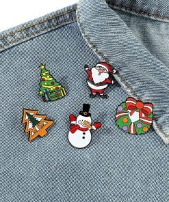 Alternative view of Snowman 'Winter Holiday' Enamel Pin