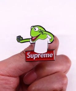 Alternative view of Kermit the Frog 'Supreme Selfie' Enamel Pin
