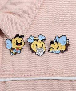 Alternative view of Bee 'Dagger Bite' Enamel Pin