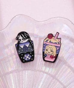 Alternative view of Wednesday Mug 'Wednesday Addams' Enamel Pin