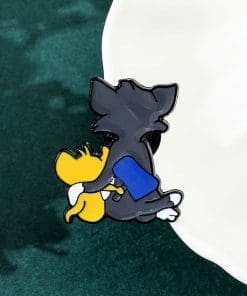 Alternative view of Tom and Jerry 'BFF' Enamel Pin