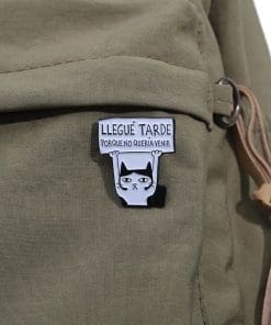 Spanish Cat 'Llegue Tarde Porque No Queria Venir' Enamel Pin - Image 4