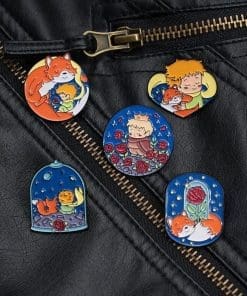 Alternative view of The Little Prince 'Fox Dreaming' Enamel Pin