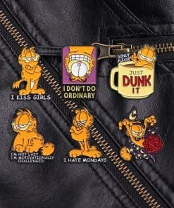 Alternative view of Garfield 'I Kiss Girls' Enamel Pin